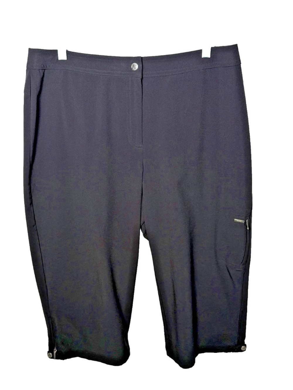 Zenergy by Chico’s Women’s Size 2 or Large Black Capri Pants Zippered Pockets